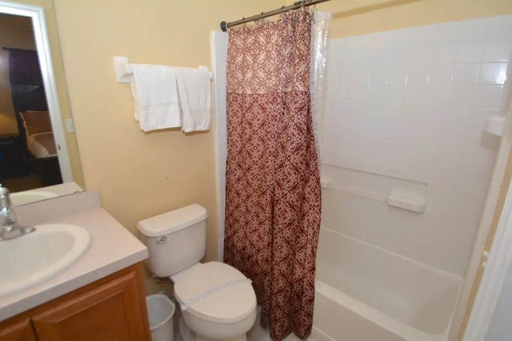 620SC Donald s Safari Station 5 Br home by RedAwning