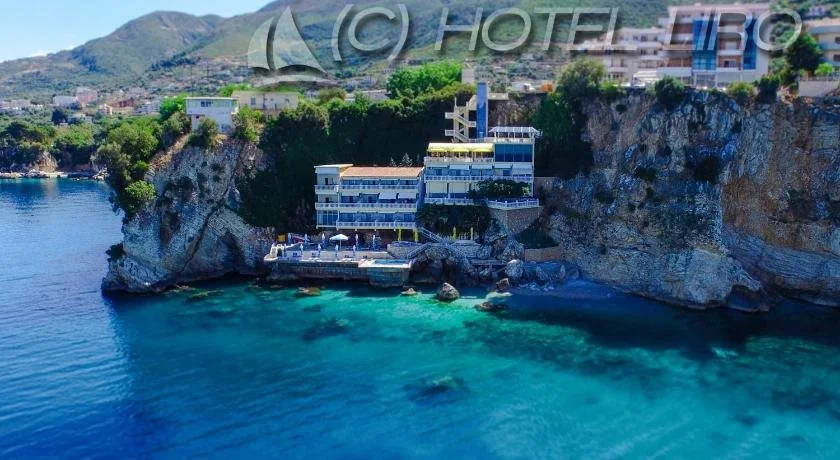 Hotel Liro