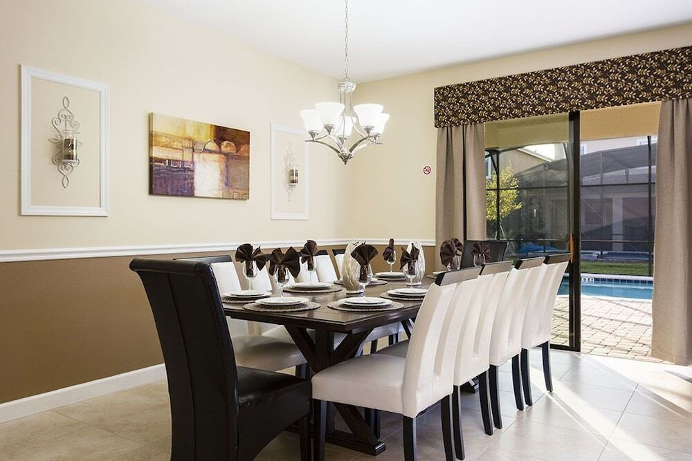 Champions Gate's Retreat Resort - 8 Bedroom Private Pool Home, 7 Seat Home Theatre - Jhh 45966