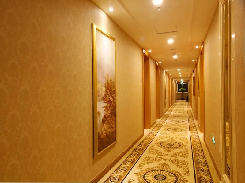 Vienna Hotel Sanya First Market