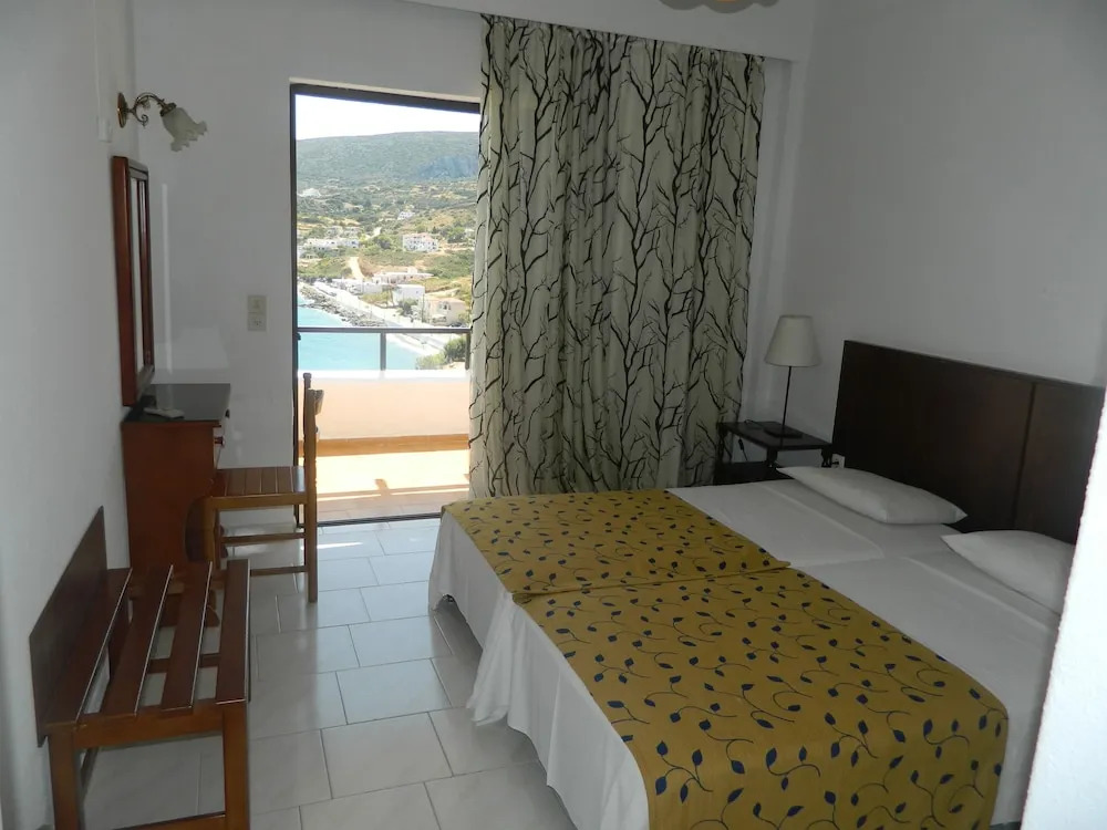 Marou Hotel