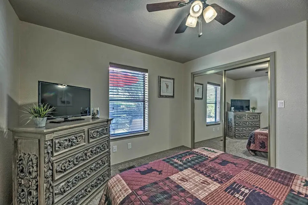 Wooded Ruidoso Hideaway w/ Deck: Ski, Hike & Golf!