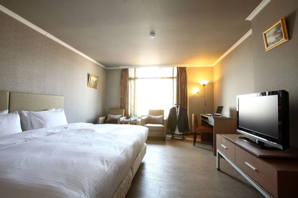 Hotel j-Metropolis