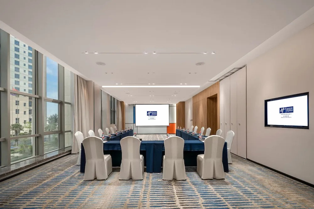 Holiday Inn Express Beihai Silver Beach by IHG