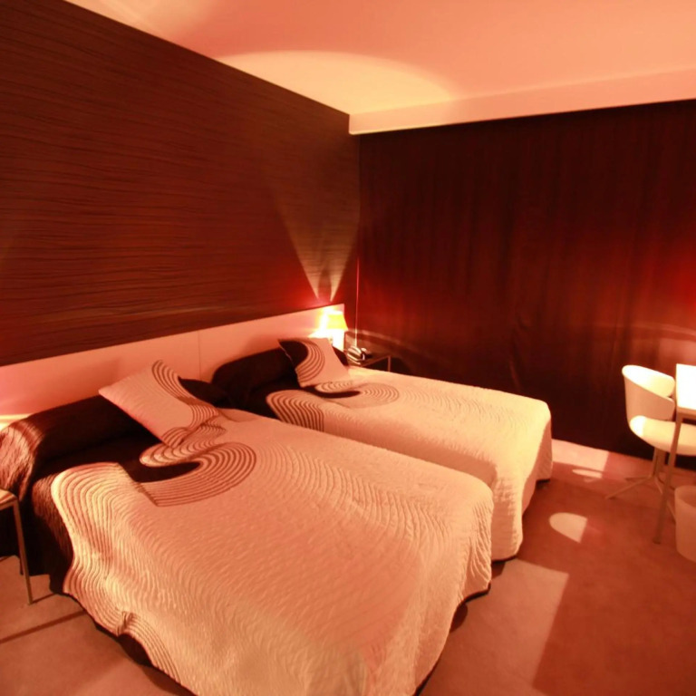 La Suite Hotel