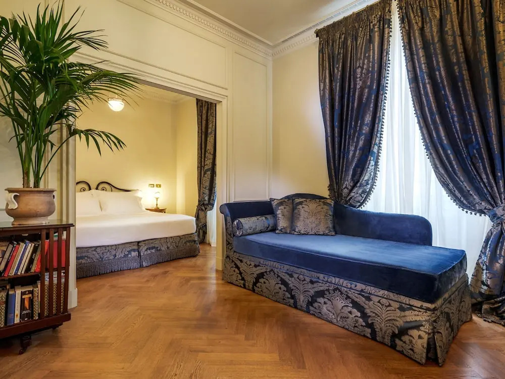 Hotel Locarno