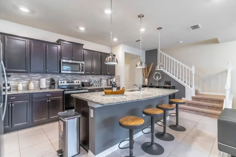 4014 Windsor Island