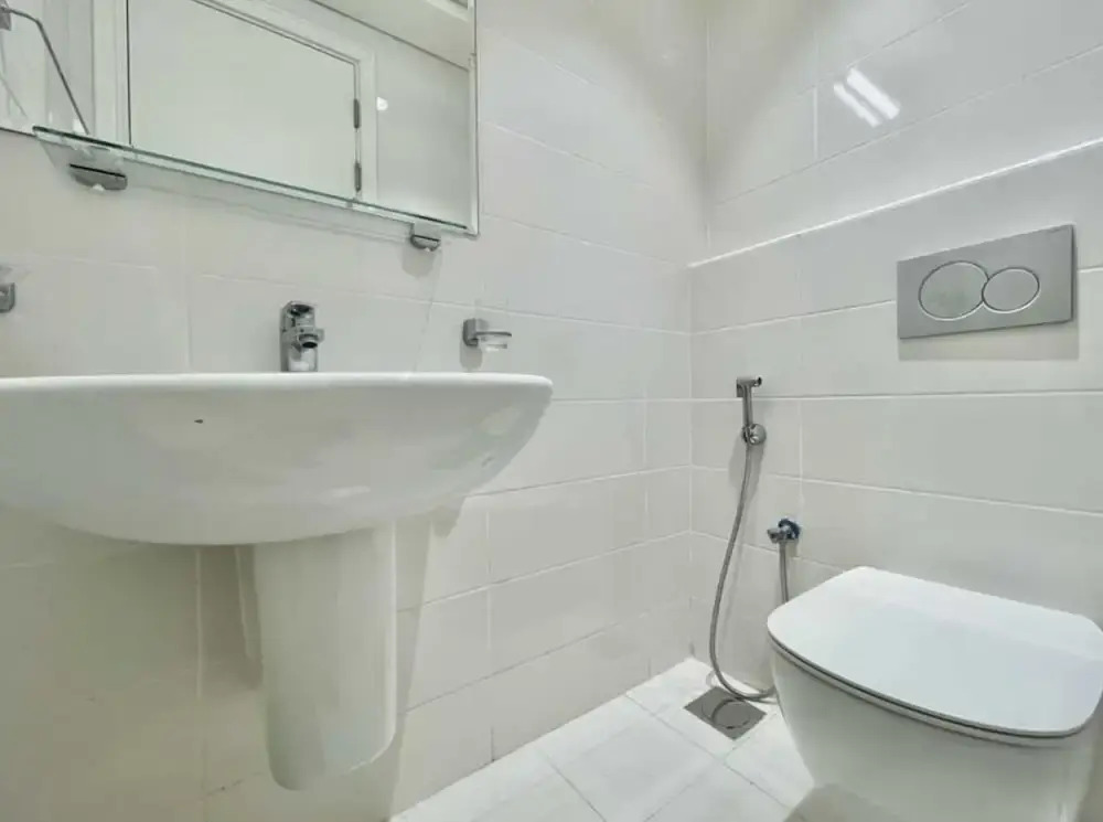 Cozy 1 BHK Furnished Apartment in Palette Tower in Tourist Club Area
