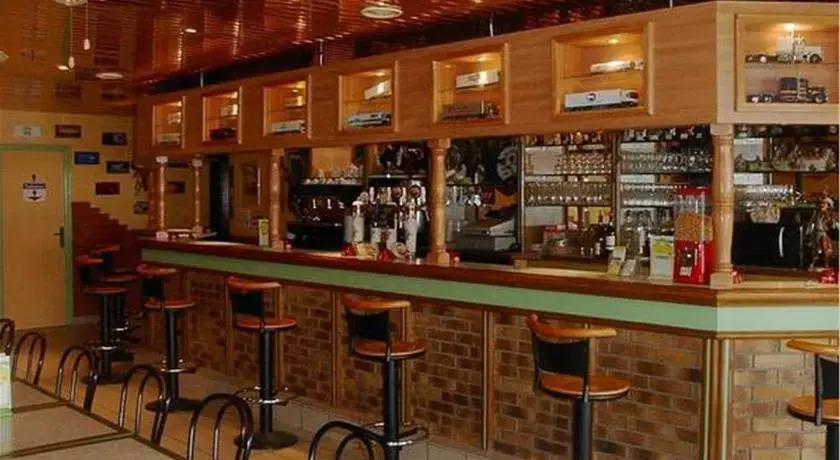 Hotel Le Bouton dOr