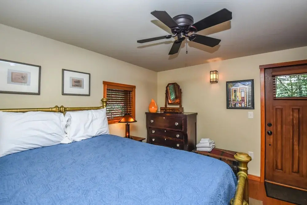 Possum Trot Lodge 2 Bedroom House