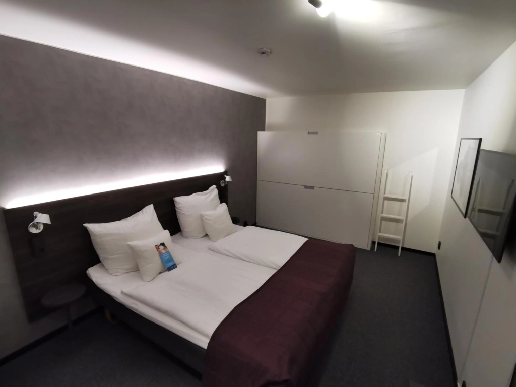 Clarion Hotel Sense
