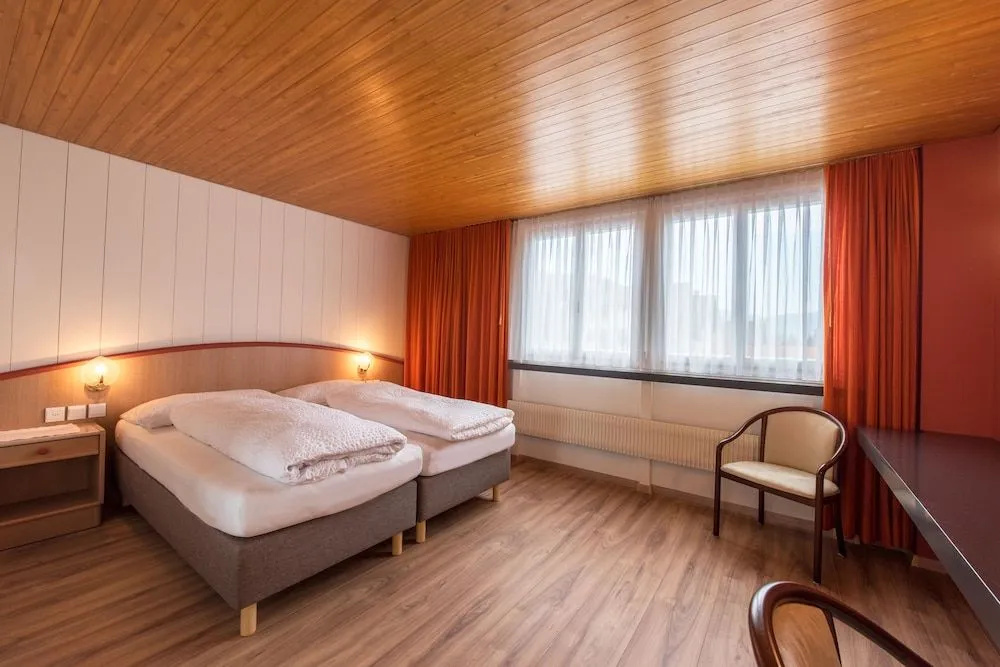 Hotel Garni Rösslipost