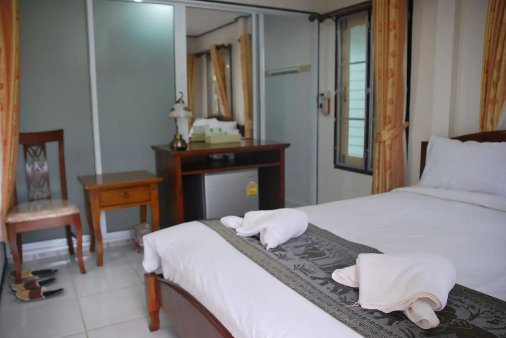 Revolution Hostel Pai