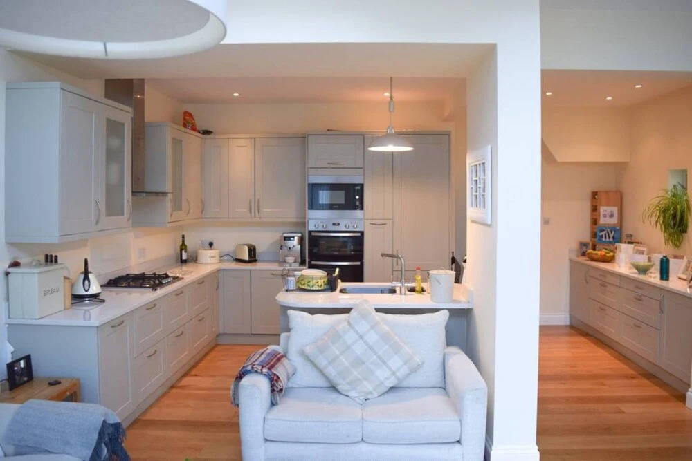 Stunning and Spacious 3 Bedroom House With Garden