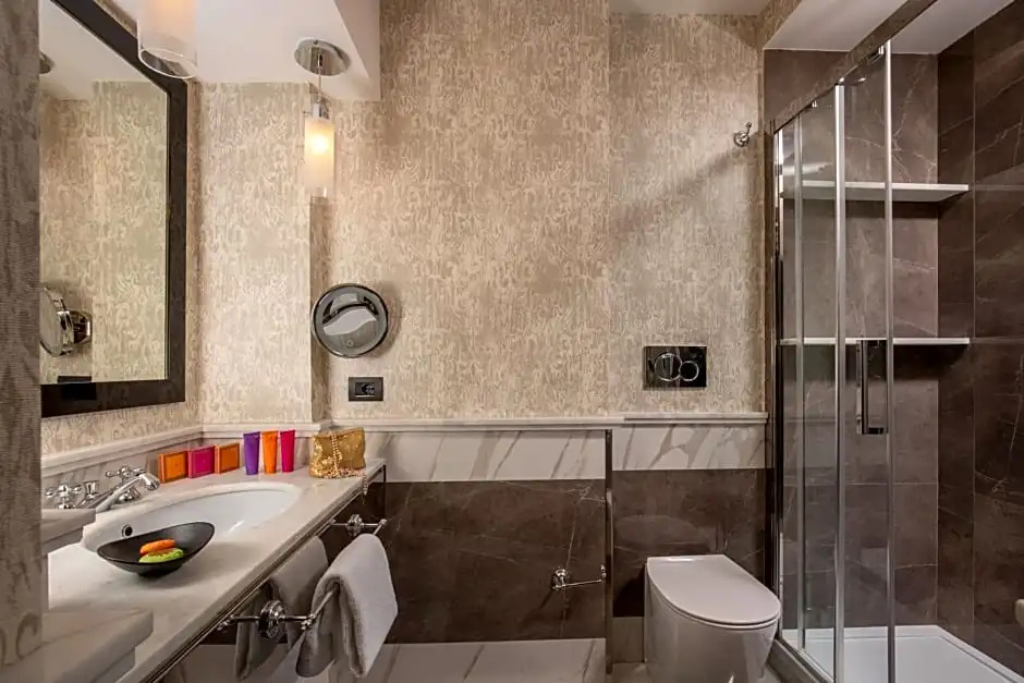 Small Luxury Inn Rome by The Goodnight Company