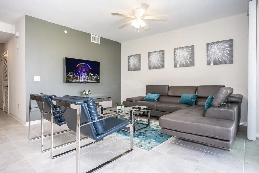 Luxurious 2 Bedroom Apartment Close to Disney 303 4721
