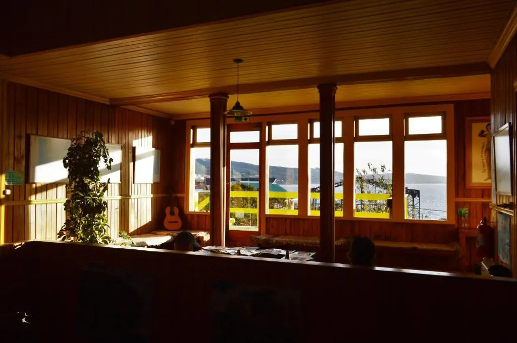 13 Lunas Hostel