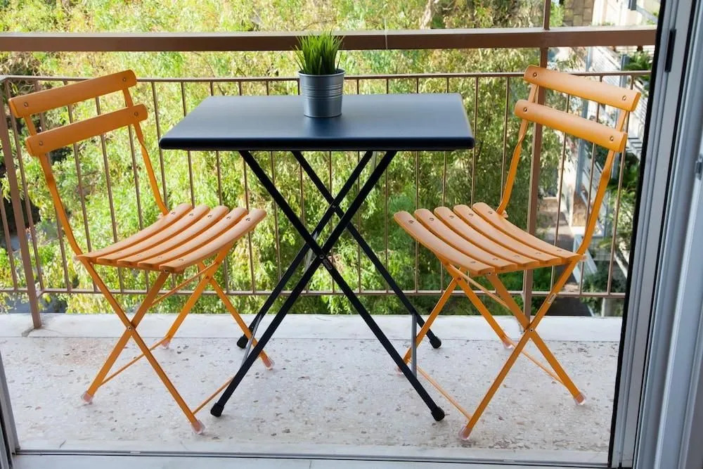 Fully Renovated Modern Beauty in Athens