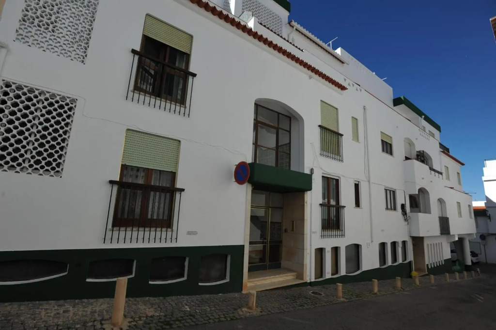 Lagos Central Apartments Ap 3