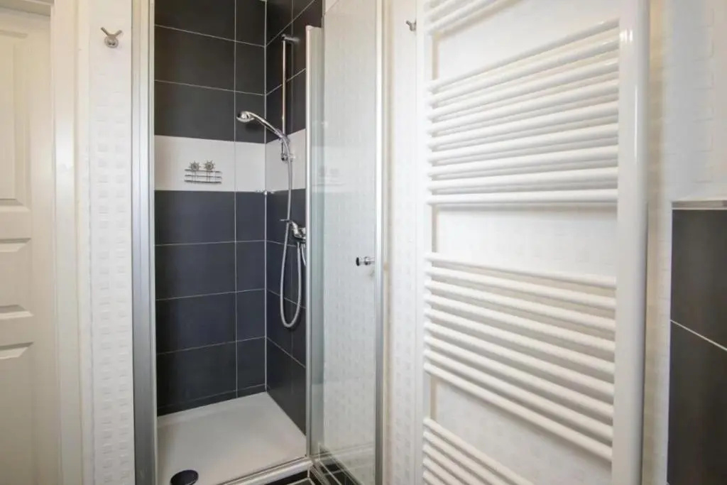 Strandhotel-Heiligenhafen-Wohnung-120-Wellenreiter-Typ-II