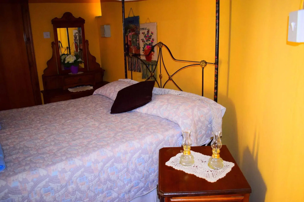 Vasilopoulos House