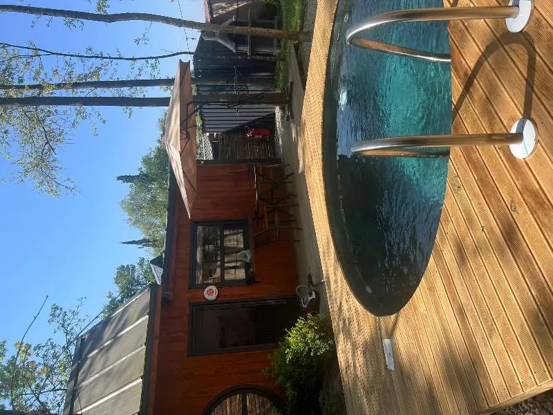 Pentalow Cabin