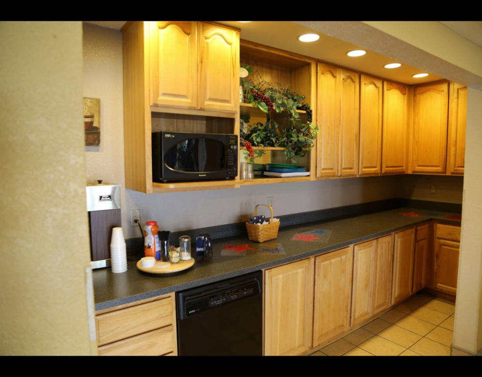 Americas Best Value Inn & Suites - Bluffton