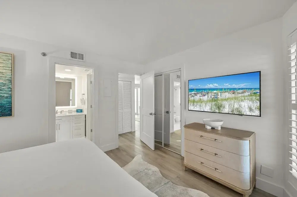Beachside Two 4347