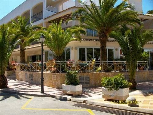 Hostal Leo dOr