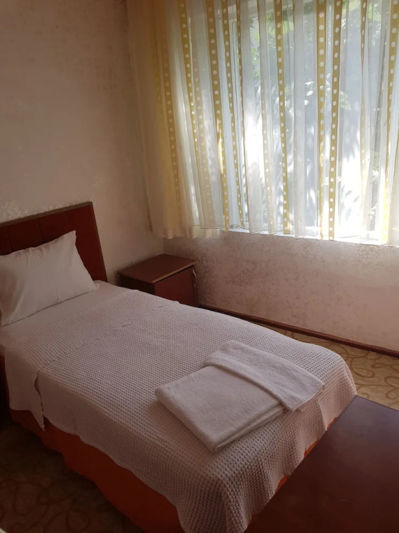 Paradise Hotel