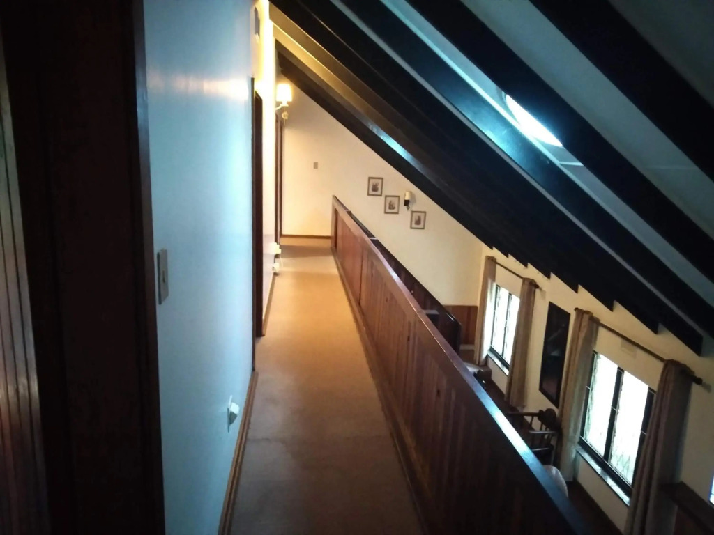 Thyrsa cottage