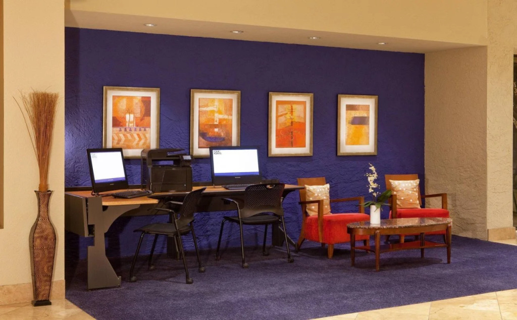 Four Points by Sheraton Phoenix North