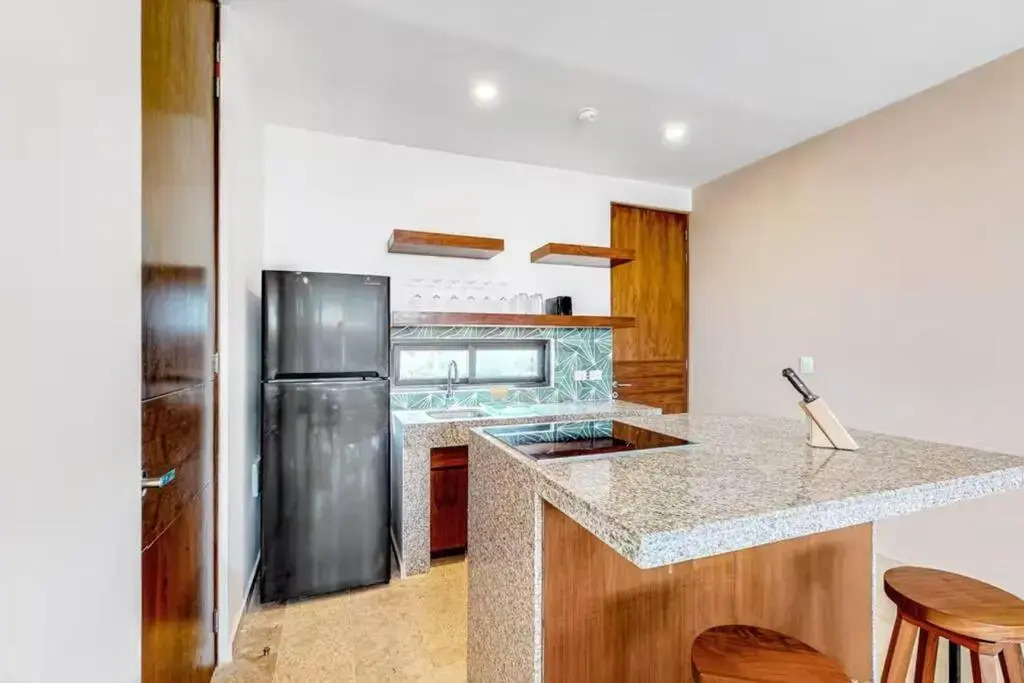 307 Amena Awesome Penthouse w/ Private Pool and Gym