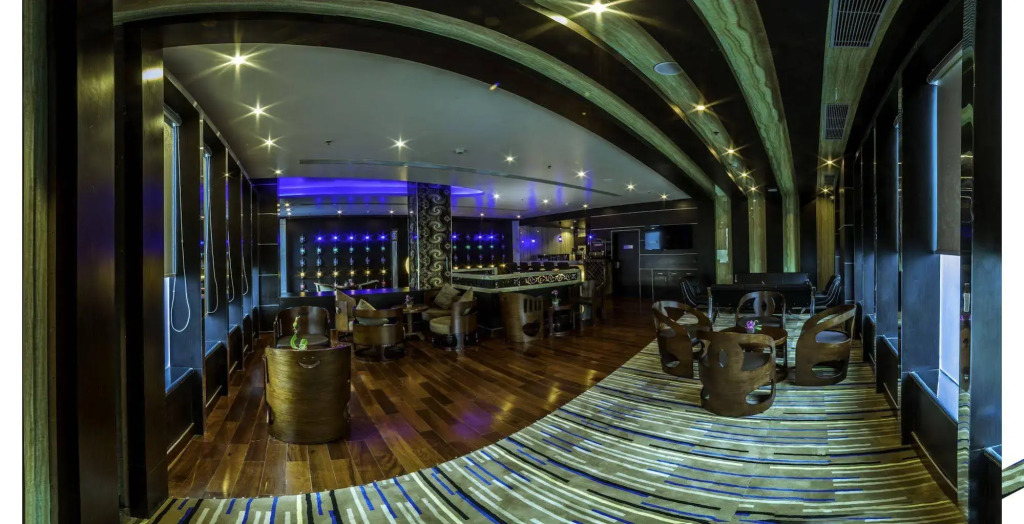 Clarion Inn