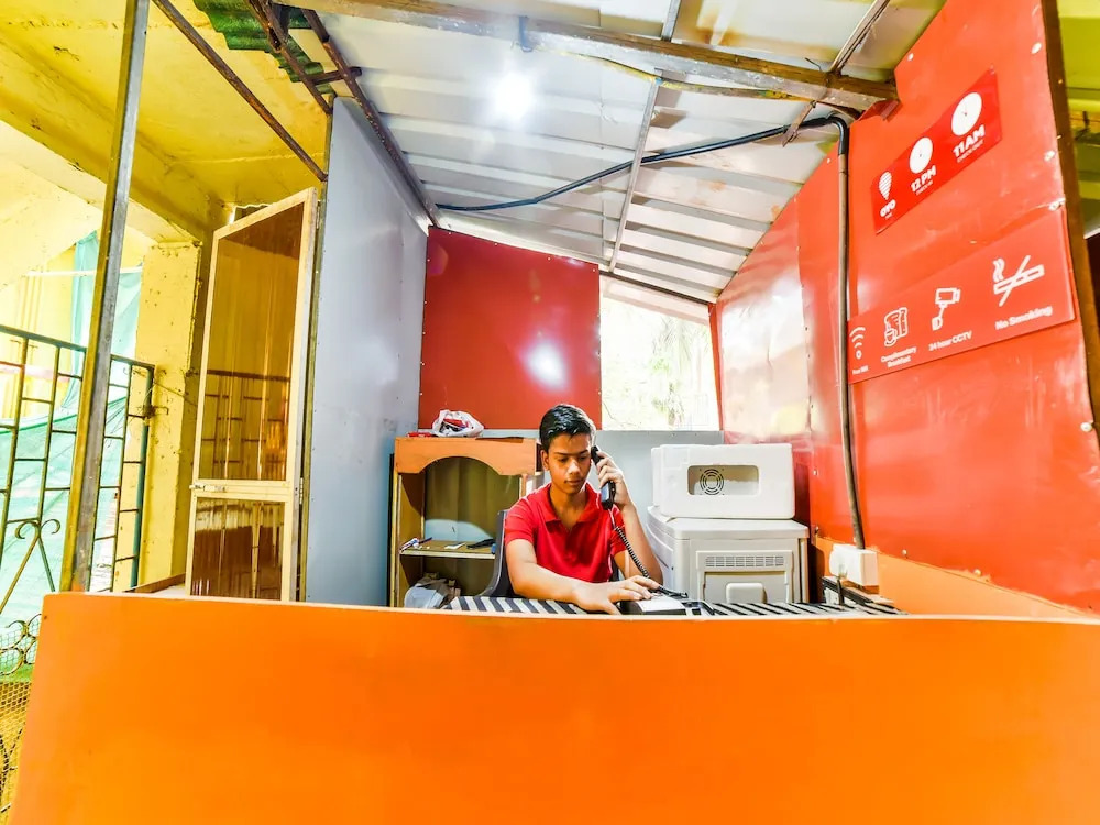 OYO 26605 Bharat Guest House