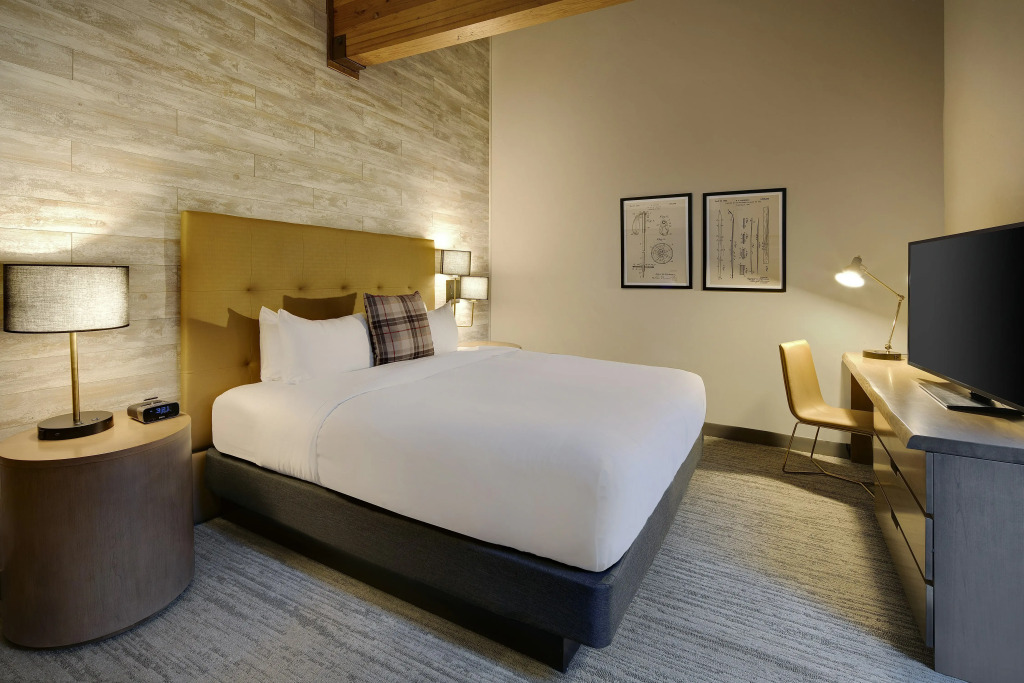 Highline Vail - a DoubleTree by Hilton