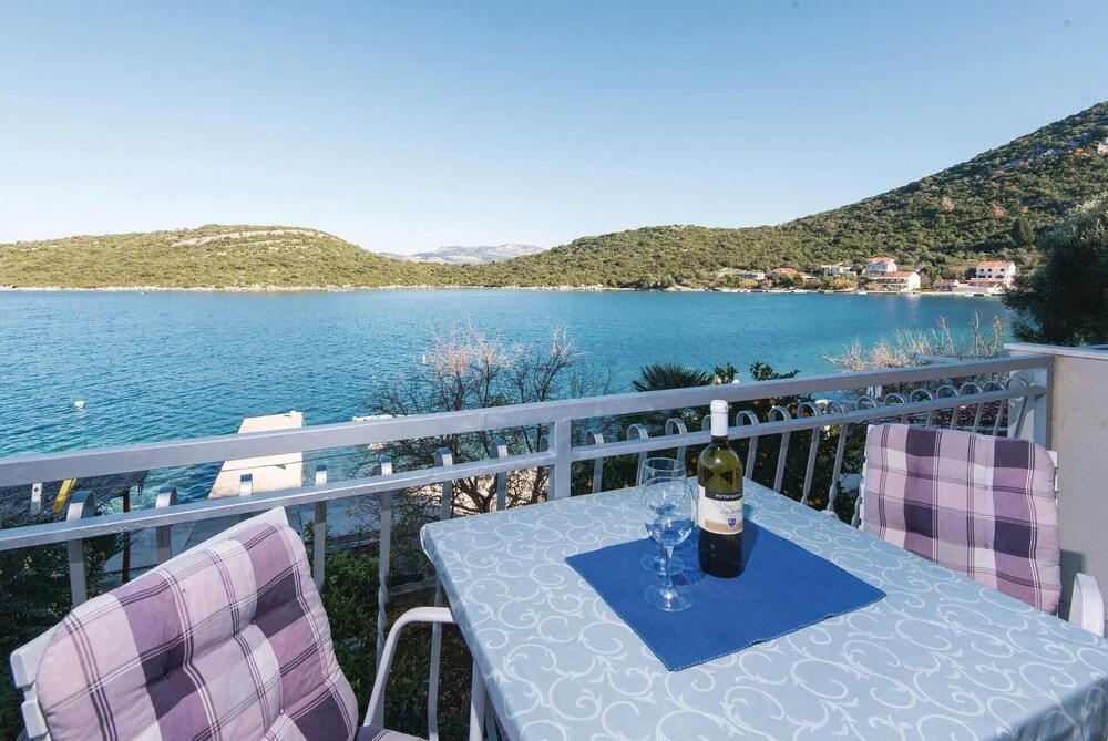Stunning Home in Dubrava With Wifi and 1 Bedrooms