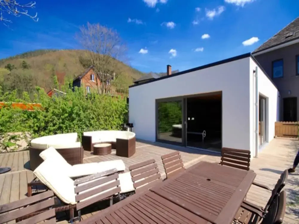 Villa in Coo near Waterfalls with Pool