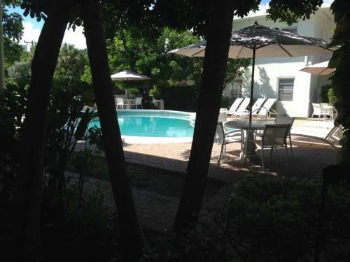 Robindale Suites