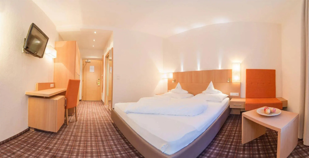 Kronplatz-Resort Hotel Kristall