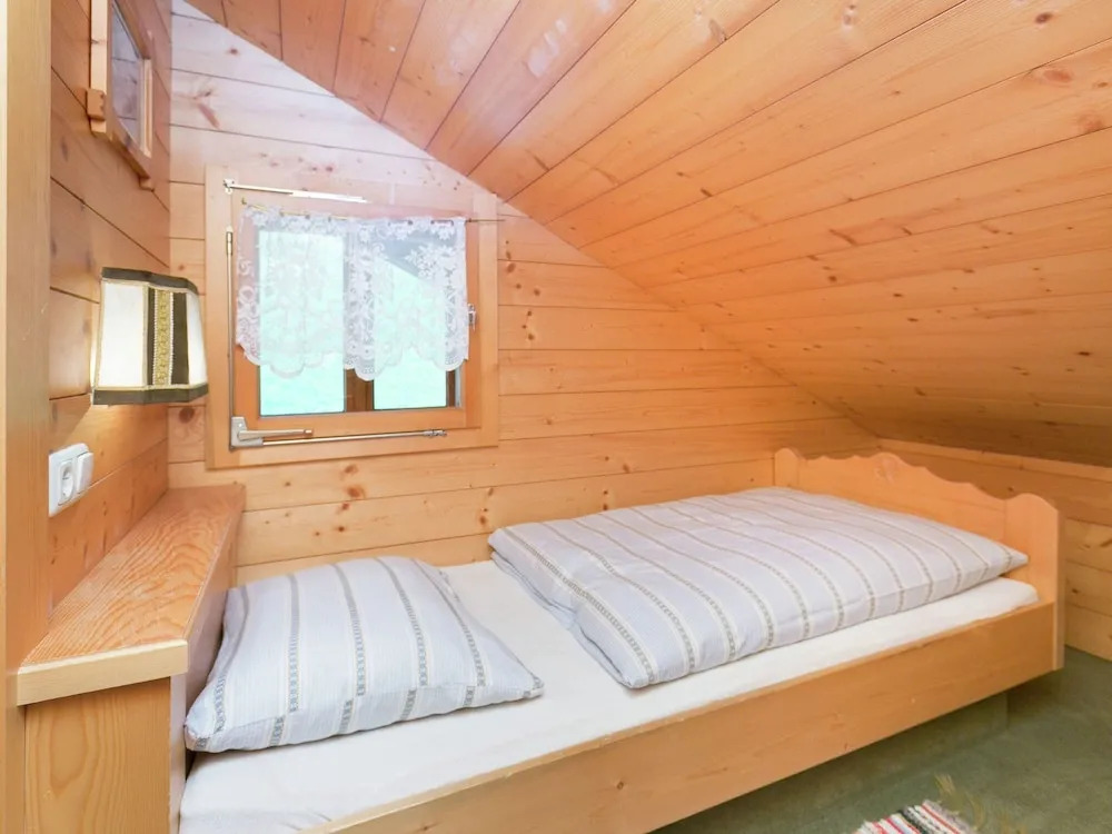 Beautiful Mountainside Chalet in Konigsleiten