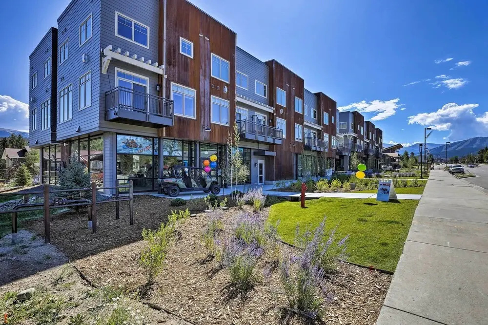 Downtown Winter Park Condo - 3 Miles to Ski Resort
