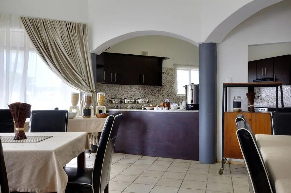 Ntoliwa Bed and Breakfast