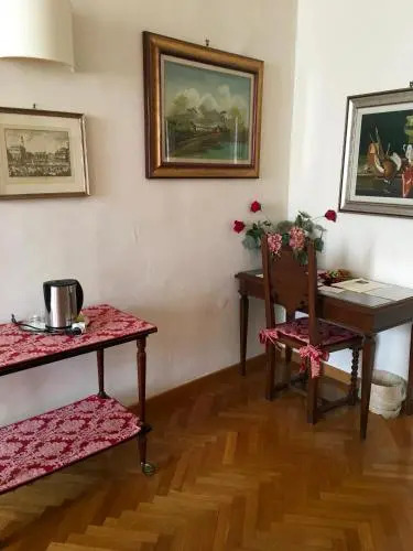 Ladyship Apartment