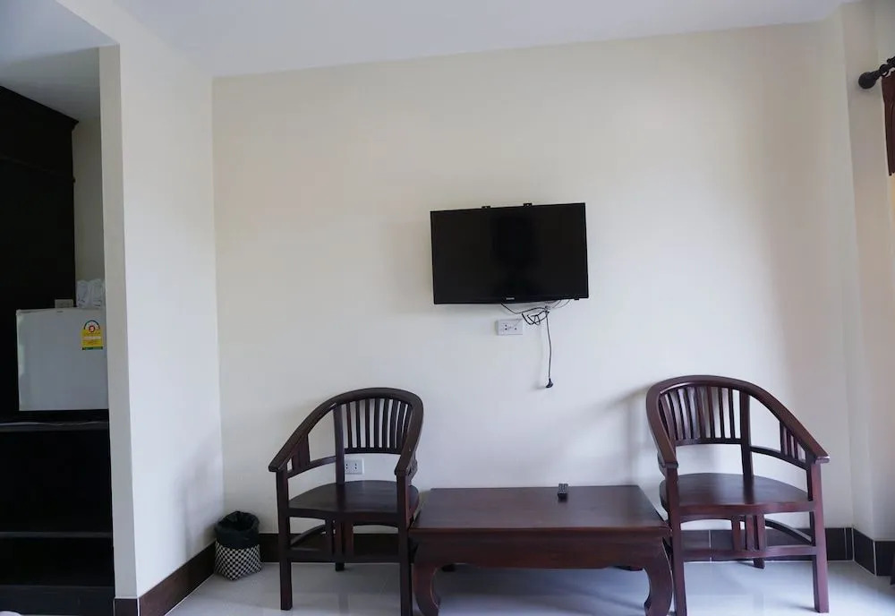 Rai Juthamas Resort