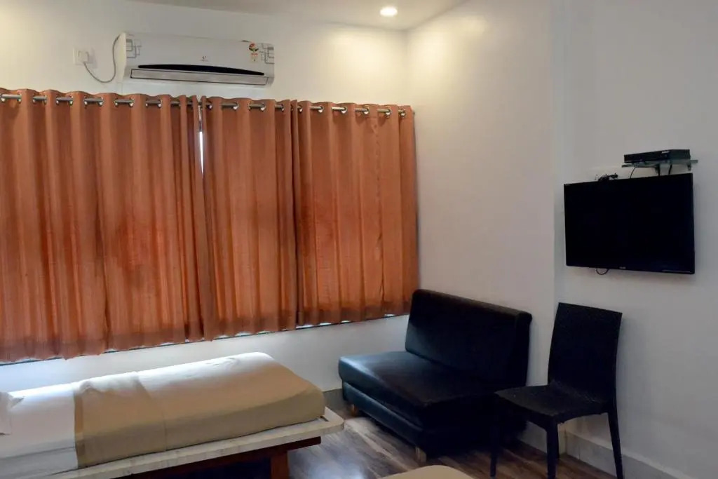 Hotel Raj