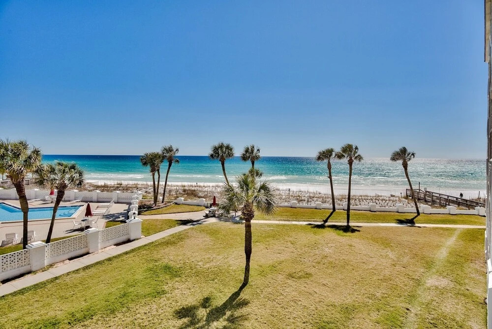 435 El Matador 1 Bedroom Home by RedAwning