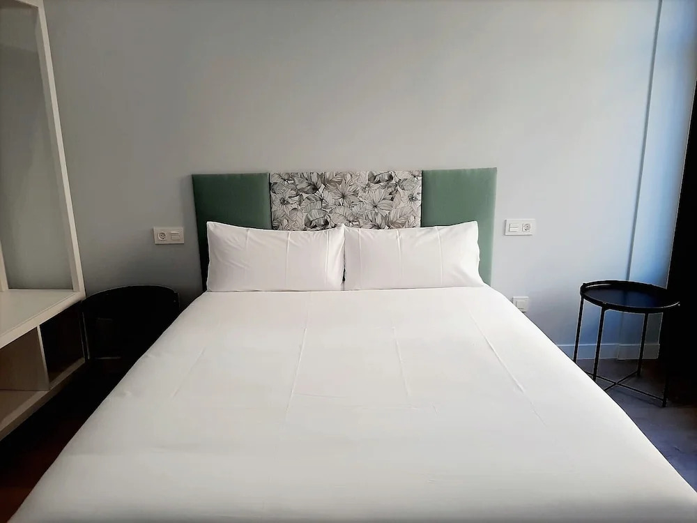 Hostal Carmen by gaiarooms