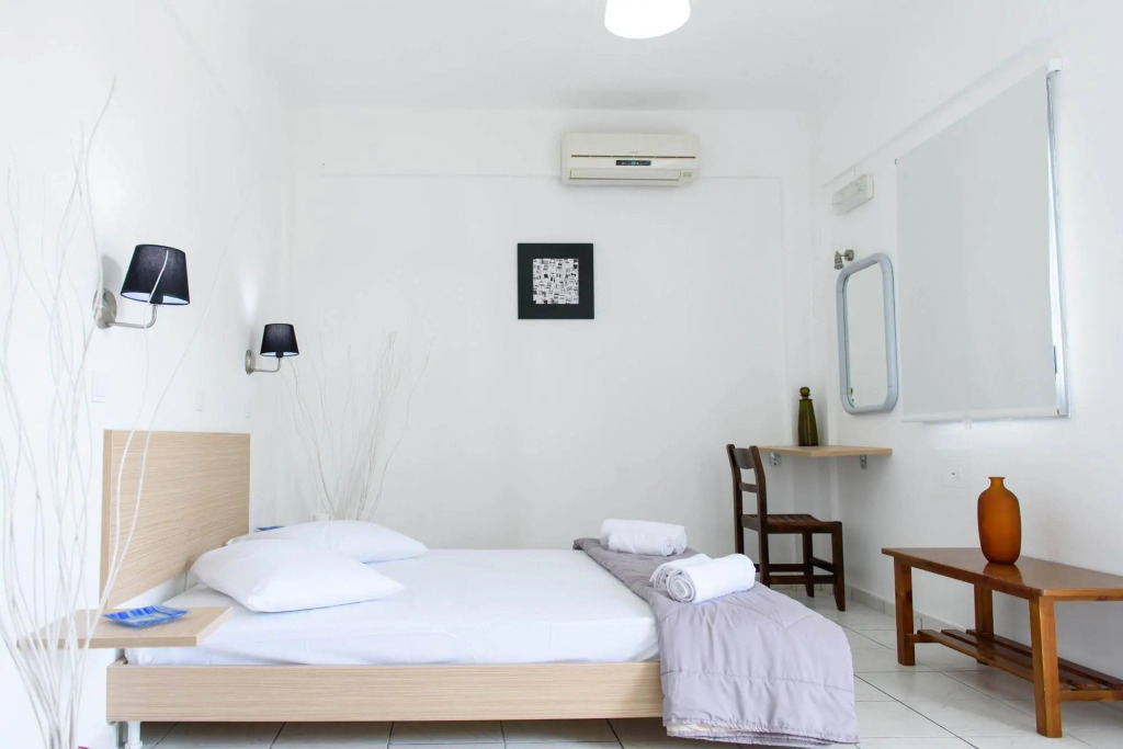 Afroditi Santorini