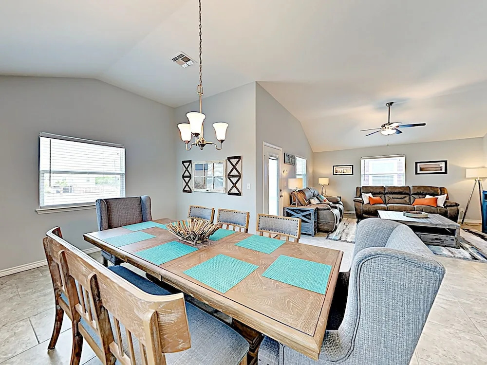 1706 Port Aransas - 3 Br Home